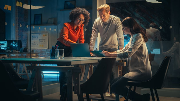 Analyze, Compare, and <span>Optimize</span> Daily Journeys